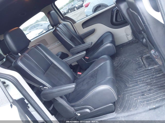 2C4RDGCG2HR672334 Dodge Grand Caravan