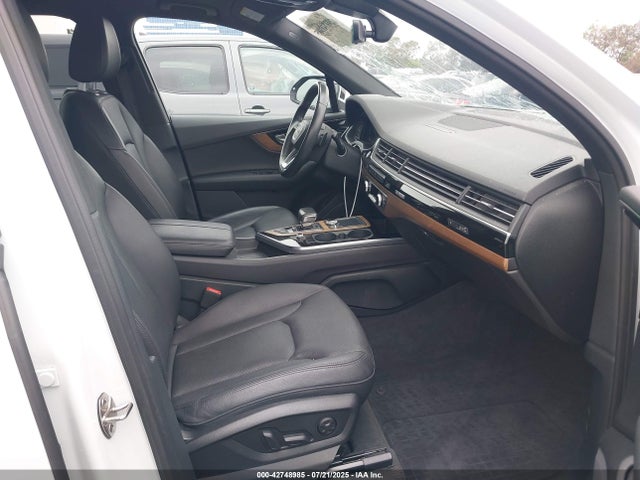 2017 AUDI Q7 WA1LAAF75HD051724 Photo 4