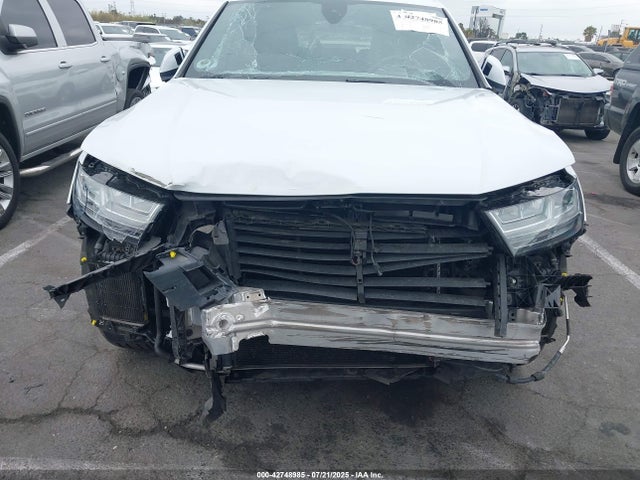 2017 AUDI Q7 WA1LAAF75HD051724 Photo 5