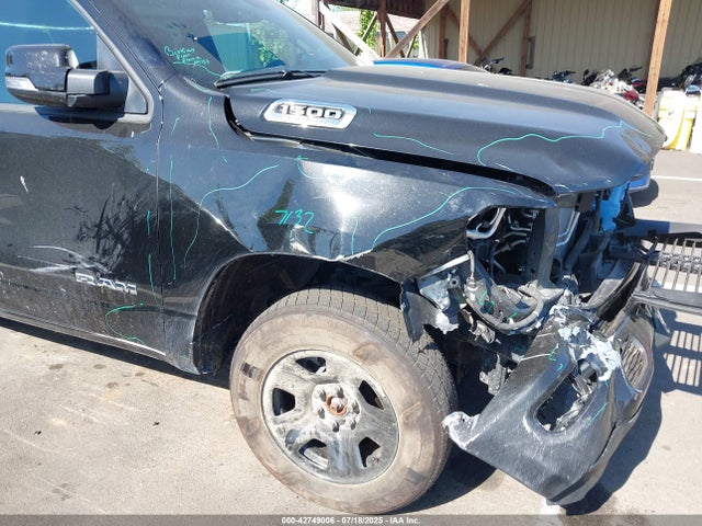 RAM 1500 2022 1C6SRFFT0NN174073 Image 18