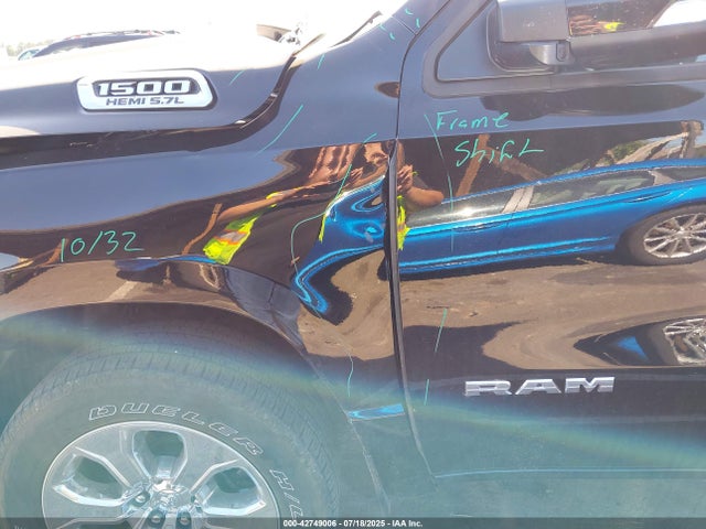 RAM 1500 2022 1C6SRFFT0NN174073 Image 19
