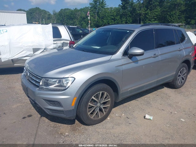 Volkswagen Tiguan 2020 3VV2B7AX8LM037131 Image 2