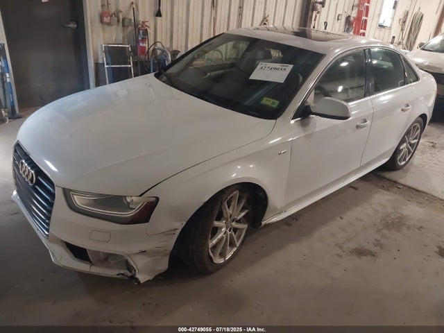 2015 AUDI A4 WAUHFAFL3FN012516 Photo 1
