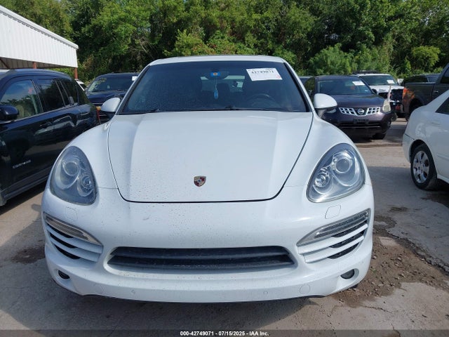 Porsche Cayenne 2014 WP1AF2A22ELA34301 Image 12