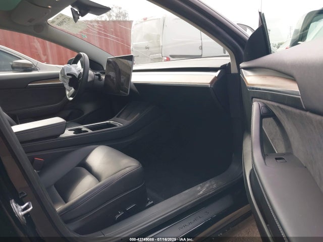 2022 TESLA MODEL 3 5YJ3E1EAXNF333885 Photo 4