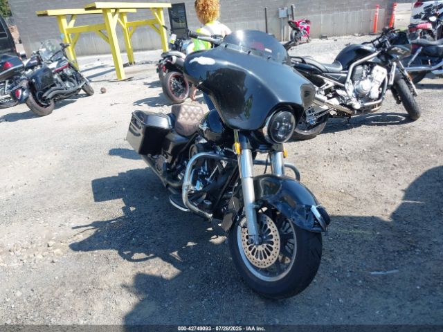 2005 HARLEY-DAVIDSON FLHPI 1HD1FHW145Y673012