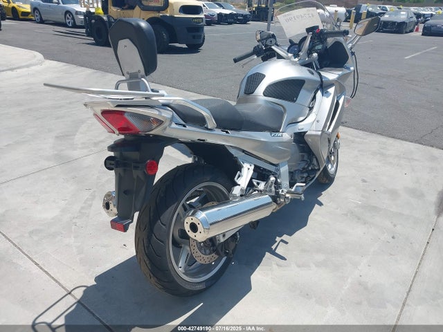 2010 Yamaha Fjr1300 Ac მანქანა იყიდება აუქციონზე, vin: JYARP15Y8AA001265, აუქციონის ნომერი: 42749190