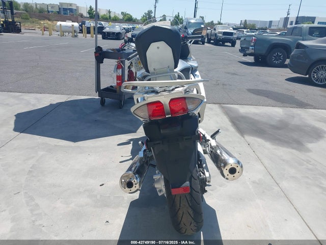2010 Yamaha Fjr1300 Ac მანქანა იყიდება აუქციონზე, vin: JYARP15Y8AA001265, აუქციონის ნომერი: 42749190