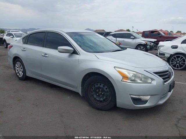 1N4AL3AP8FC163422 Nissan 2015