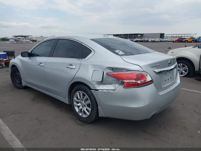 1N4AL3AP8FC163422 Nissan 2015