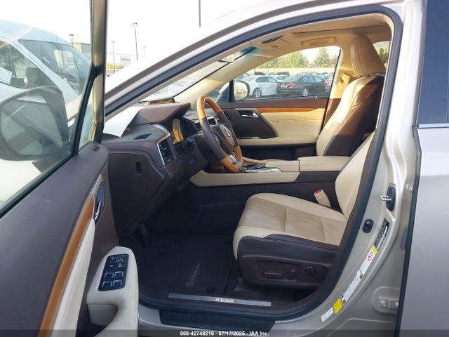 2T2ZZMCA4HC036523 Lexus 2017