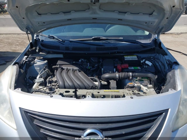 3N1CN7AP6EL839571 Nissan 2014