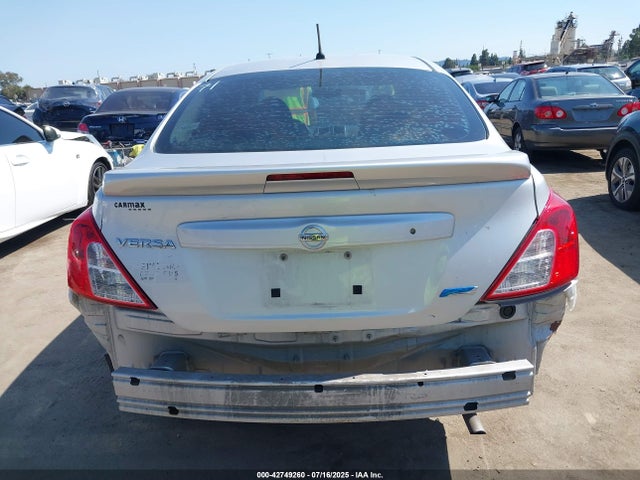 3N1CN7AP6EL839571 Nissan 2014