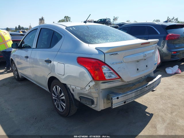 3N1CN7AP6EL839571 Nissan 2014