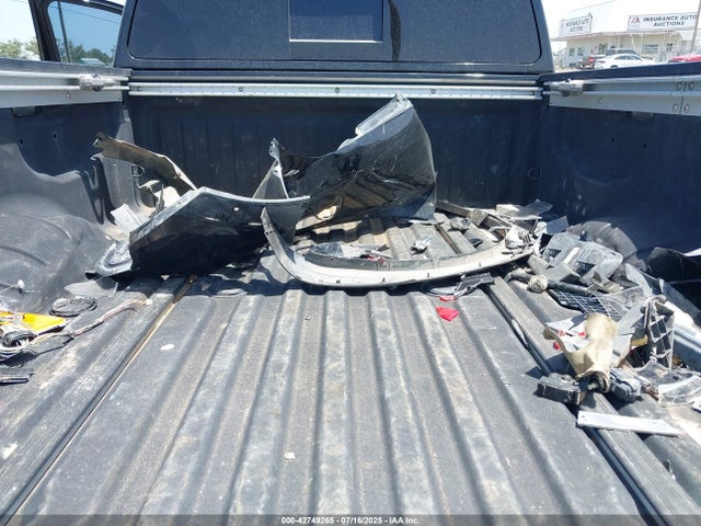 1N6BA1F48HN551505 Nissan 2017
