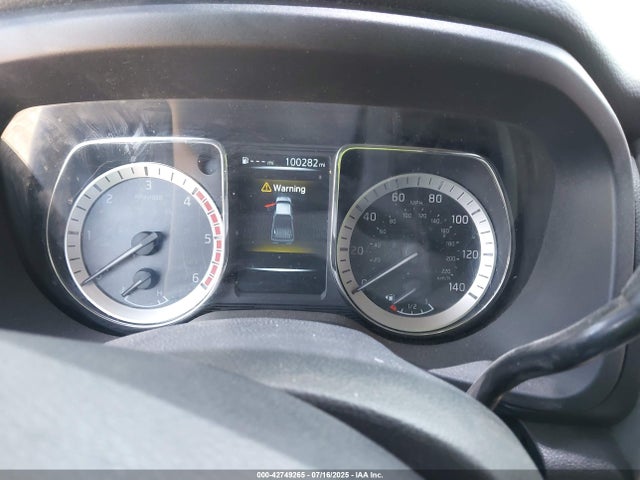 1N6BA1F48HN551505 Nissan 2017