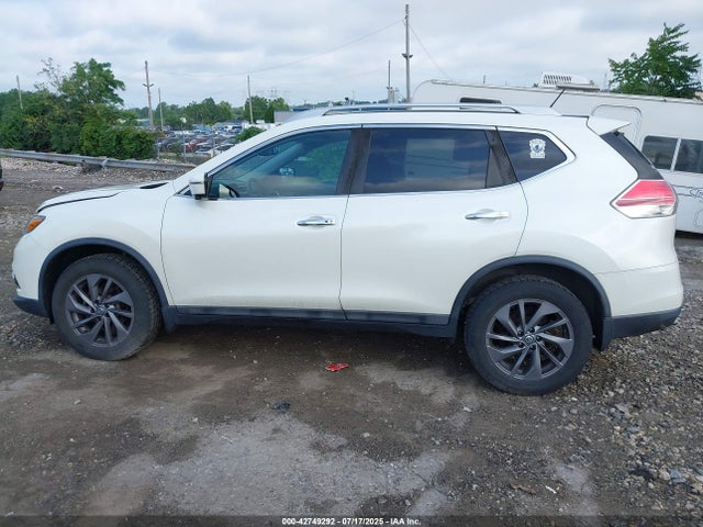 5N1AT2MV0GC827319 Nissan 2016
