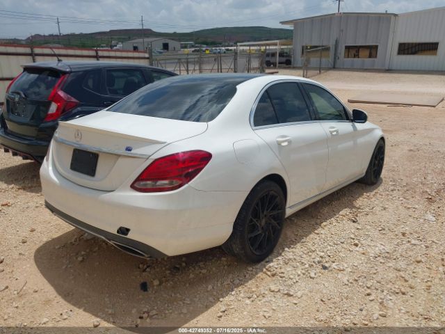2017 MERCEDES-BENZ C 300 55SWF4JB6HU199101 Photo 3