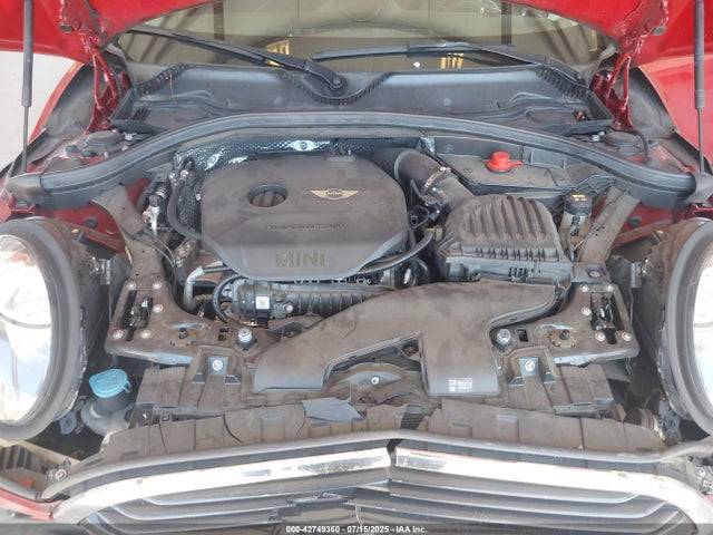 2016 MINI CLUBMAN WMWLN5C5XG2E07275 Photo 9