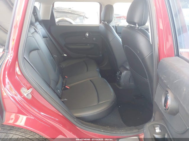 2016 MINI CLUBMAN WMWLN5C5XG2E07275 Photo 7
