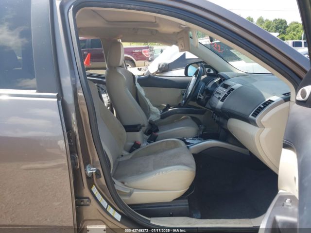 2011 MITSUBISHI OUTLANDER JA4AS3AWXBU022001 Photo 4