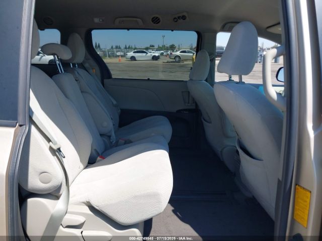 2011 TOYOTA SIENNA 5TDKK3DC9BS169457 Photo 7