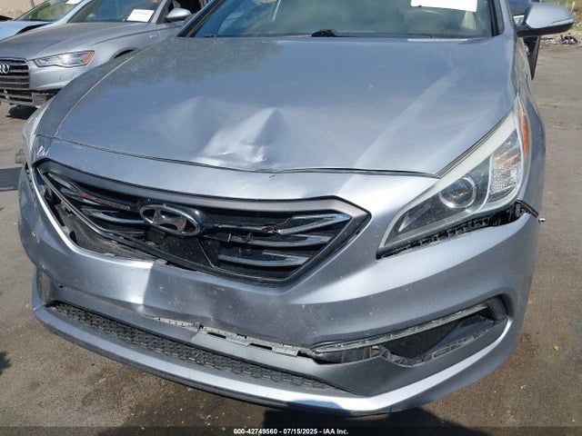 5NPE34ABXHH554004 Hyundai 2017