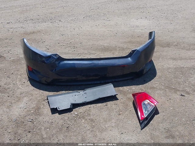 2HGFC1F3XHH646695 Honda l15b7