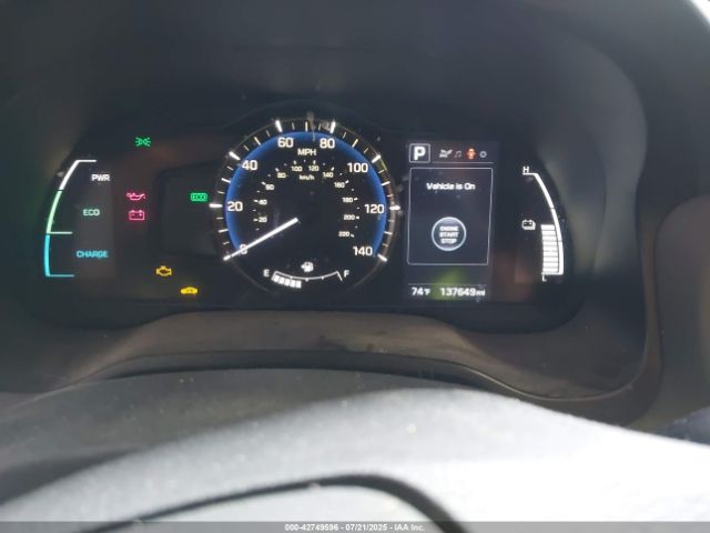 2017 HYUNDAI IONIQ HYBRID KMHC65LC9HU050426 Photo 6