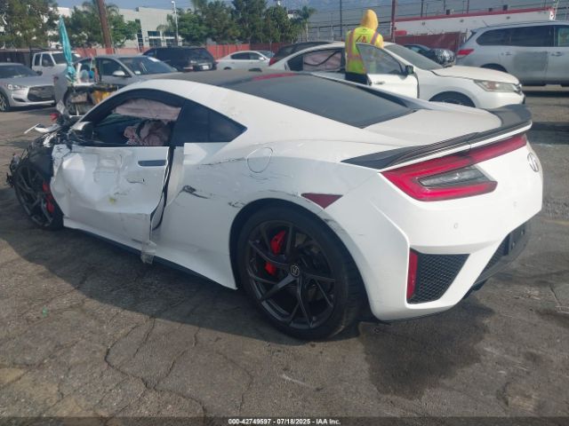 2017 ACURA NSX 19UNC1B09HY000531 Photo 2