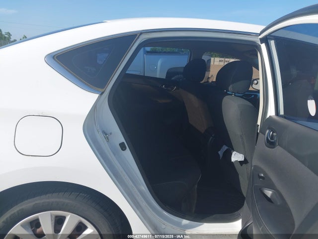 3N1AB7AP5HY329557 Nissan 2017