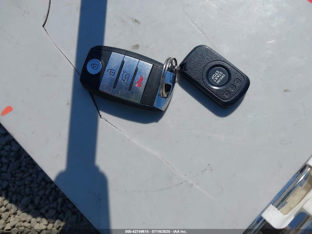 5XYPHDA56HG320471 KIA Sorento