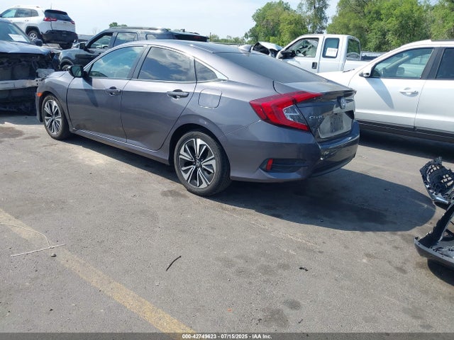 2HGFC1F3XHH645806 Honda l15b7