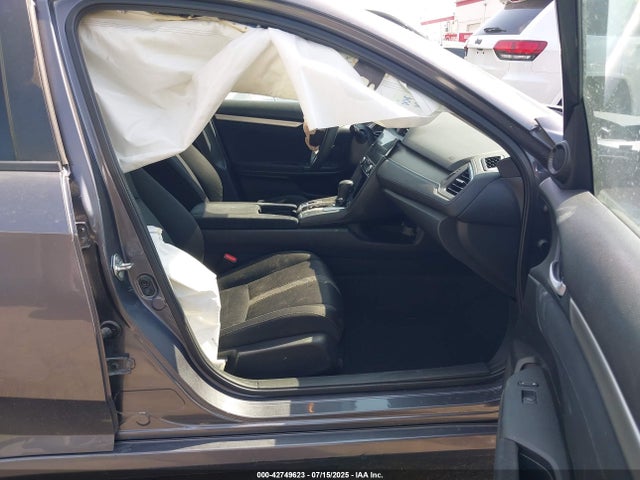 2HGFC1F3XHH645806 Honda l15b7