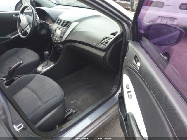 2017 HYUNDAI ACCENT KMHCT5AE6HU342533 Photo 4
