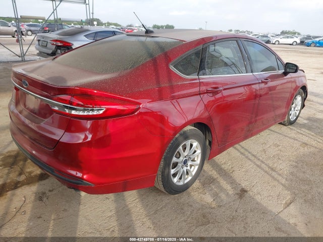 3FA6P0G74JR240104 Ford 2018