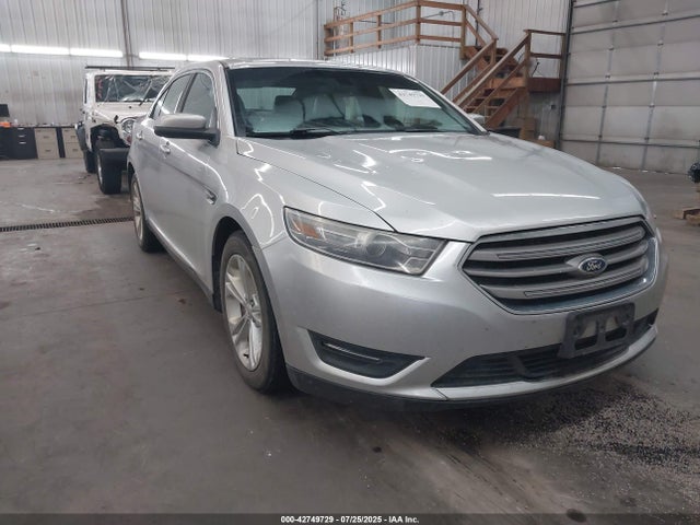 1FAHP2H82EG107009 Ford 2014