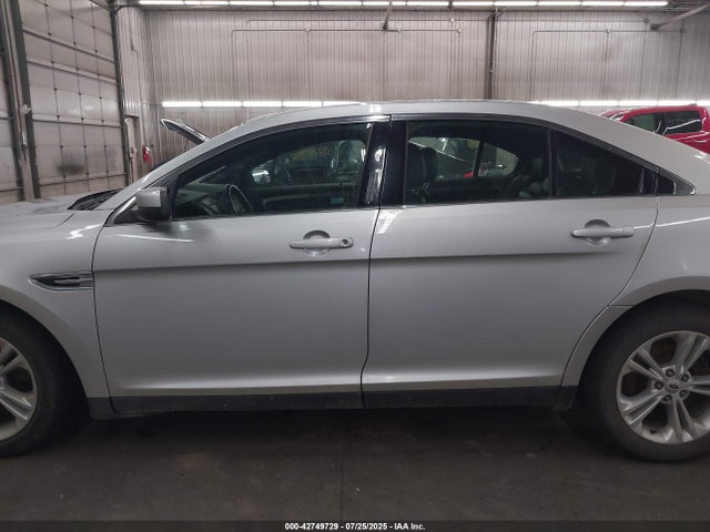 1FAHP2H82EG107009 Ford 2014