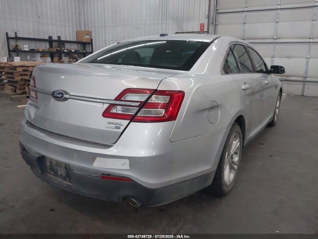 1FAHP2H82EG107009 Ford 2014