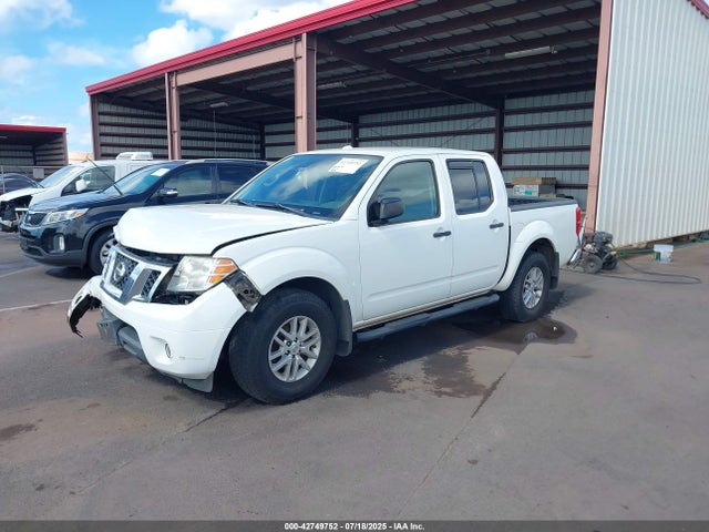 Nissan Frontier 2014 1N6AD0EV9EN726492 Image 2