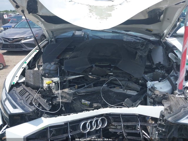 2021 AUDI Q8 WA1EVAF10MD013935 Photo 9