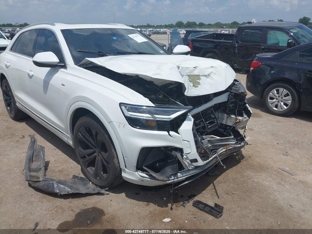 2021 AUDI Q8 WA1EVAF10MD013935 Photo 5