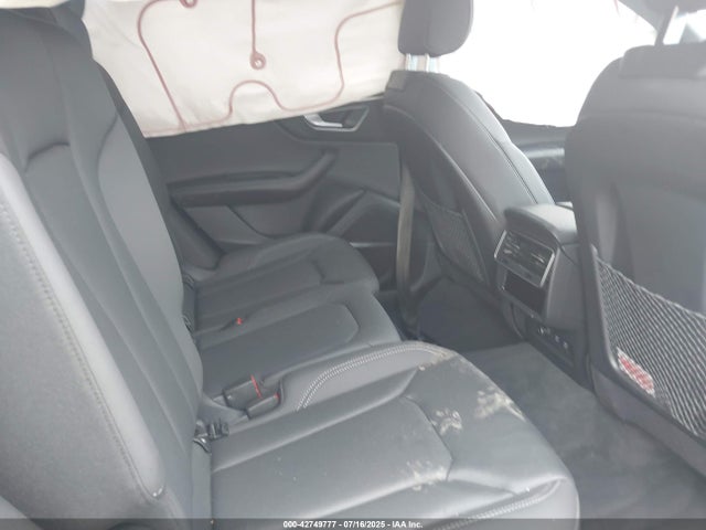2021 AUDI Q8 WA1EVAF10MD013935 Photo 7