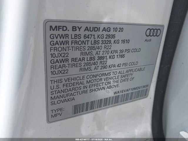 2021 AUDI Q8 WA1EVAF10MD013935 Photo 8
