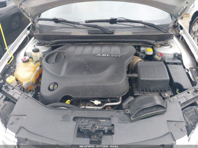 2011 CHRYSLER 200 1C3BC7EG3BN563780 Photo 9