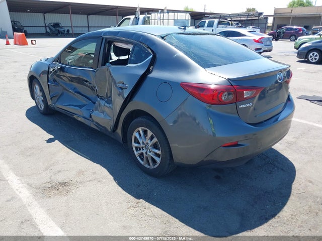 JM1BM1W70F1242314 Mazda pe