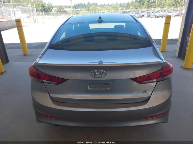 Hyundai 2017 2017 5NPD74LF7HH200392 Image 16