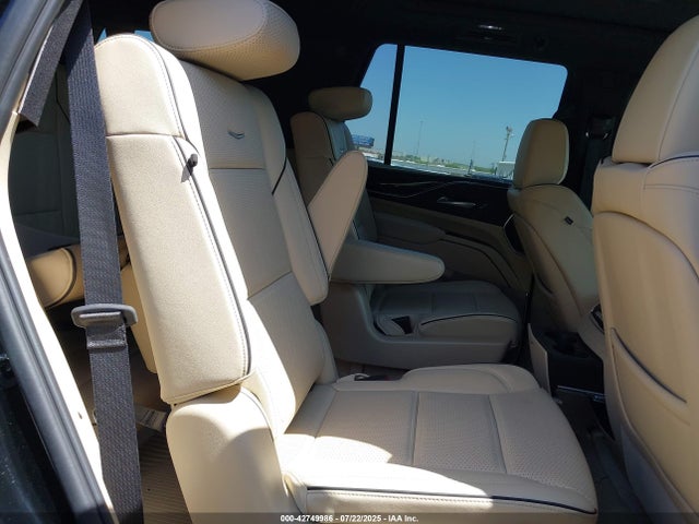 42749986 :رقم المزاد ، 1GYS4BKL8RR415134 vin ، 2024 Cadillac Escalade 4wd Premium Luxury مزاد بيع