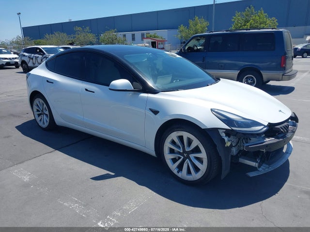2021 TESLA MODEL 3 5YJ3E1EA6MF995204 Photo 0