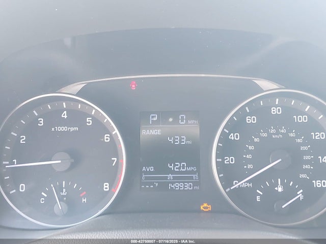 5NPD84LF3HH022574 Hyundai 2017